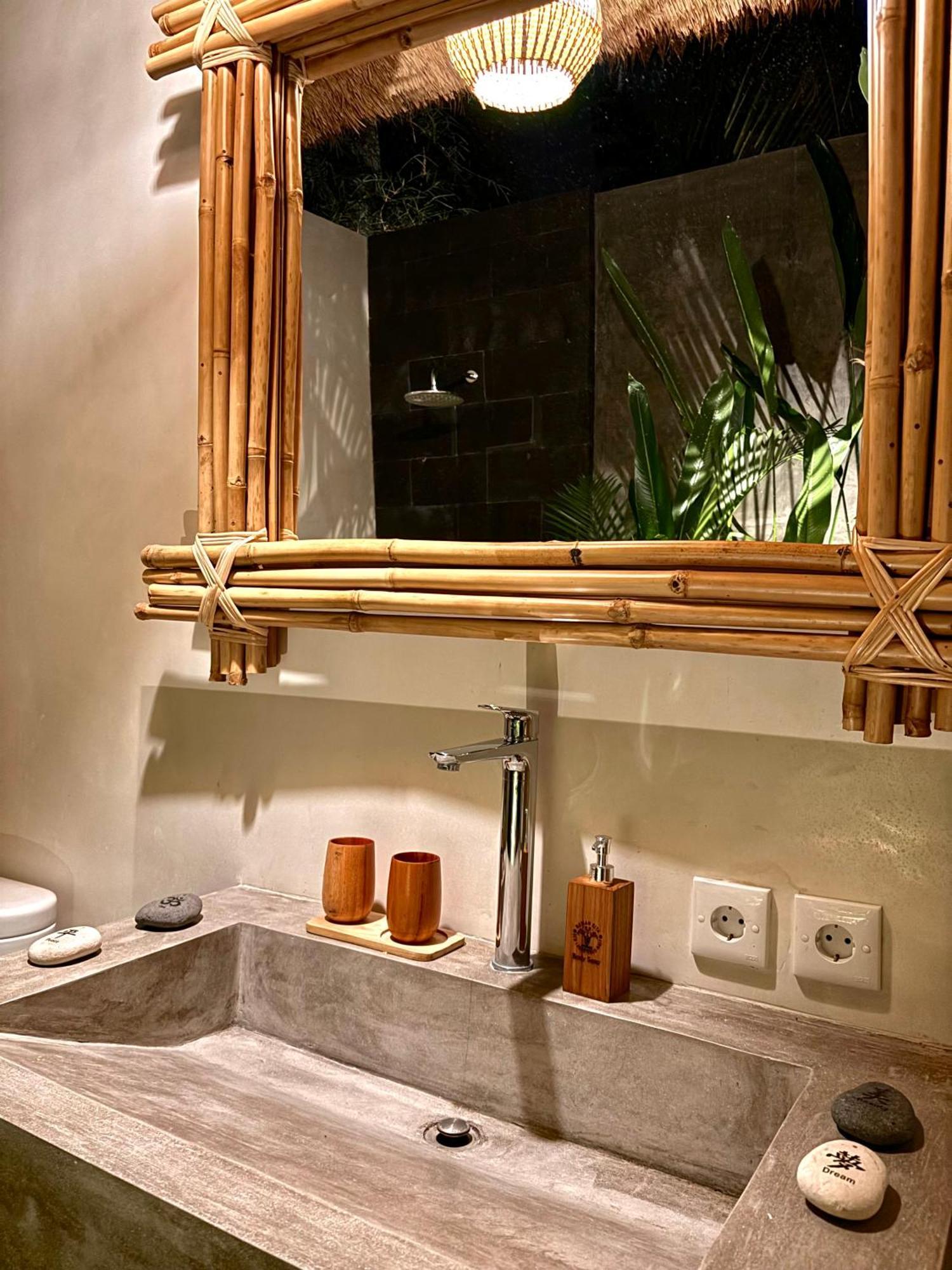 Rumah Kita Ecolodge Ubud  Luaran gambar